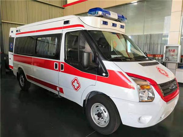 溧阳市福特V362救护车